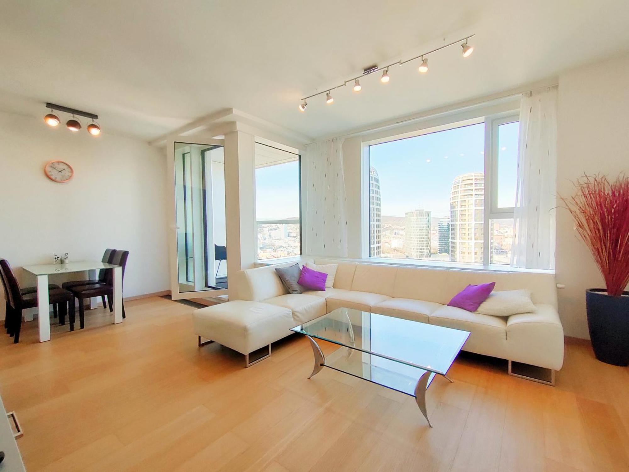 Sag Romantic 22 Floor Panorama City Free Parking Free Wifi Братислава Екстер'єр фото